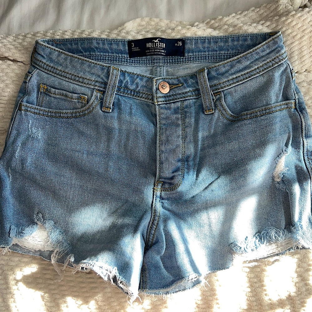 hollister mom jean shorts